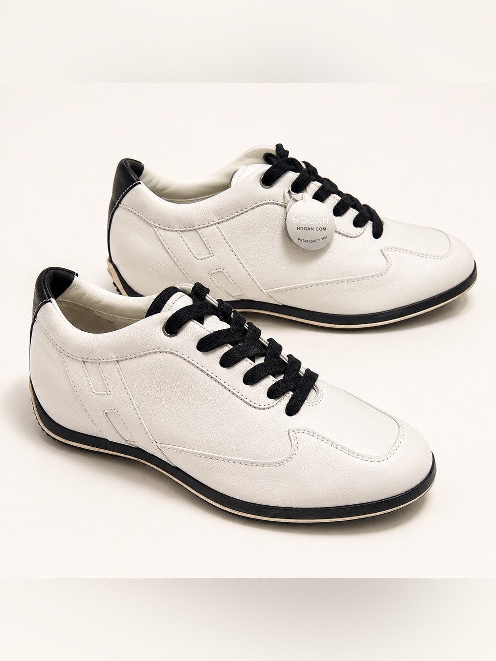 Hogan White Black Leather Low Profile Sneakers Women’s 7 NWT